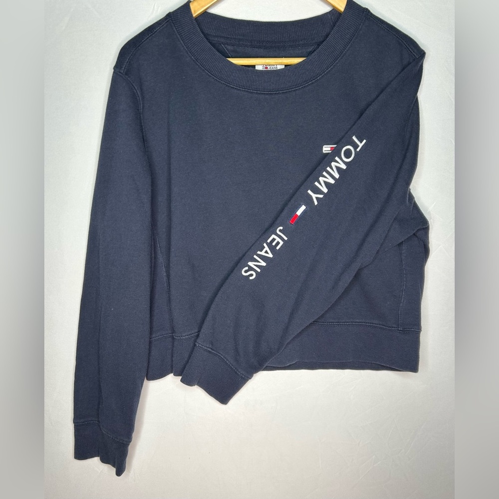Vintage Tommy Hilfiger Navy Sweatshirt